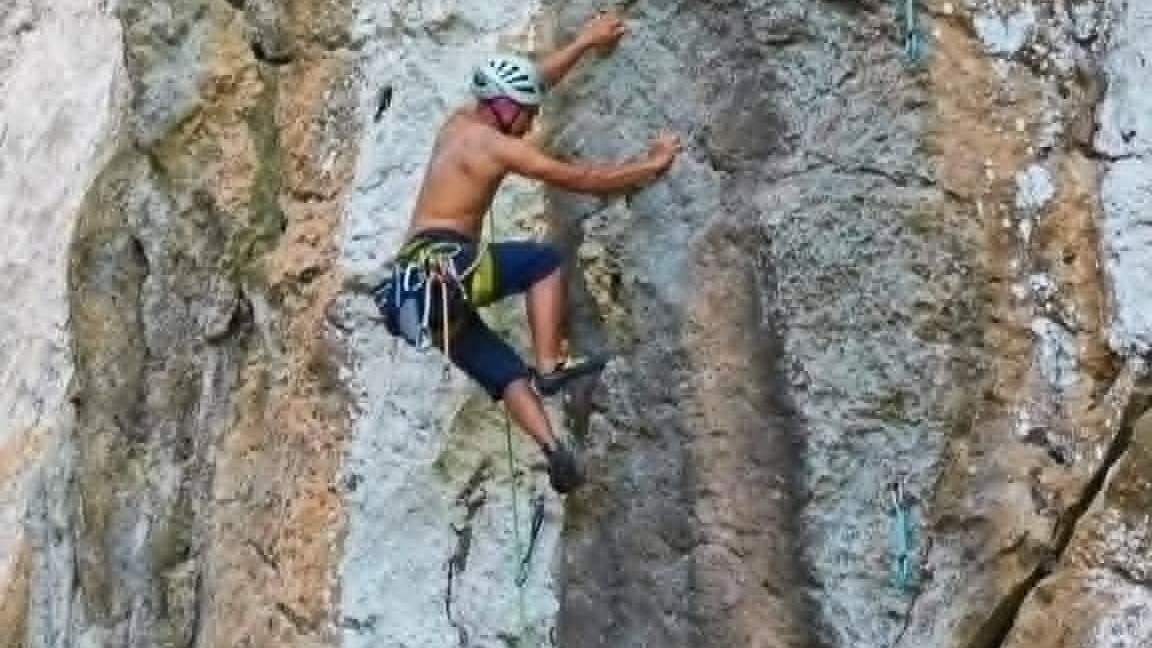 The Mataas Crag Ascent